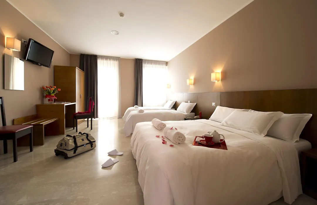 Oasi Village Hotel-1